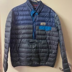 Patagonia Pullover for sale. size L.